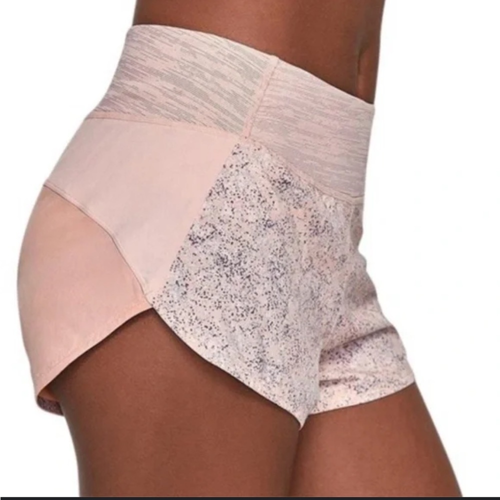 Outdoor Voices Hudson pebbled pink shorts